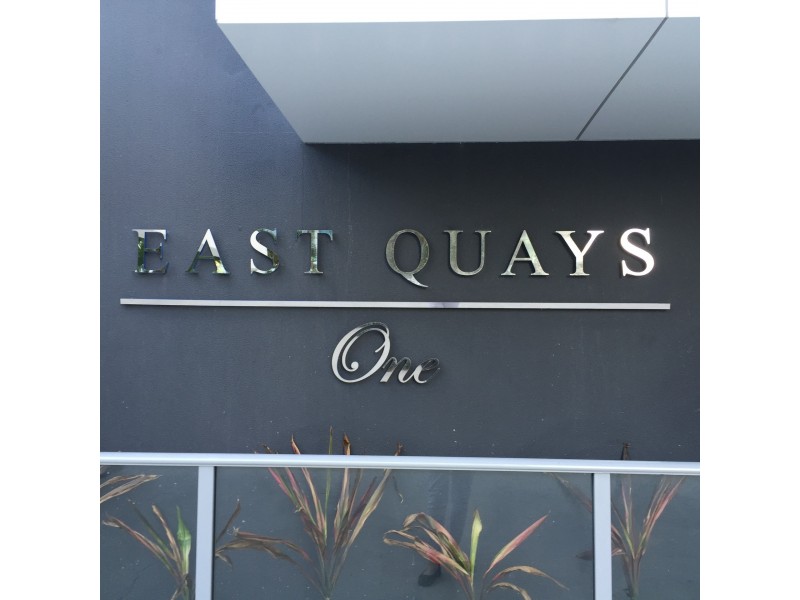 25 EAST QUAY DRIVE, Biggera Waters QLD 4216