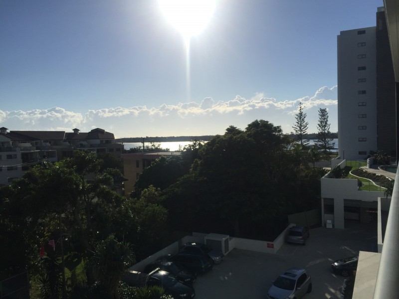 17 BATH, Labrador QLD 4215