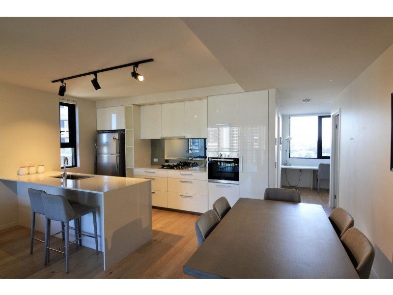 2078/9 Edmondstone street, South Brisbane QLD 4101