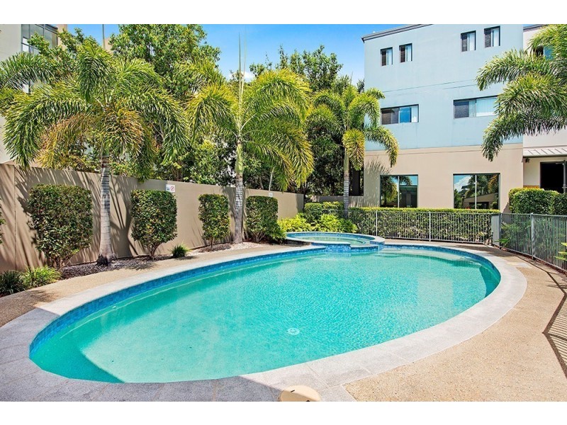48/2 Acacia Court, Robina QLD 4226