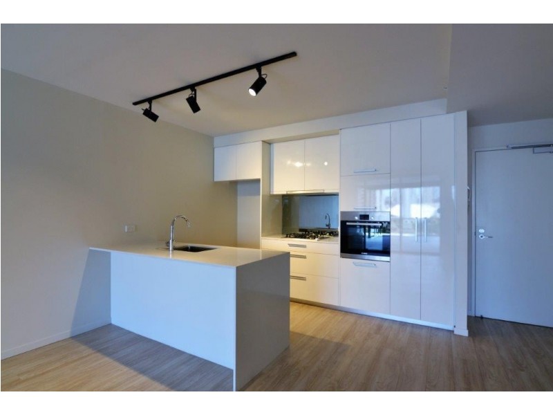 1056/9 Edmondstone street, South Brisbane QLD 4101