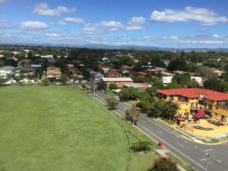 17 Bath, Labrador QLD 4215