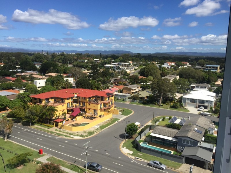 17 Bath, Labrador QLD 4215