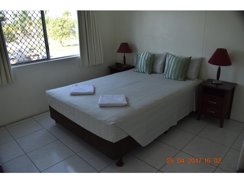 191 mcleod street, Cairns North QLD 4870