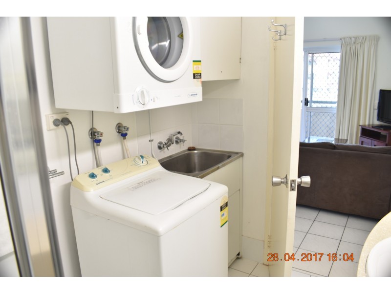 191 mcleod street, Cairns North QLD 4870