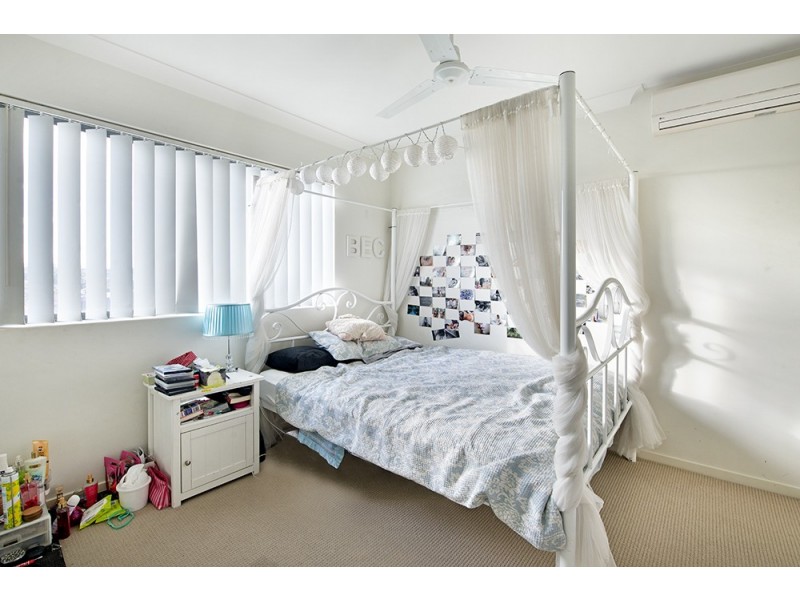 17/1 Acacia Court, Robina QLD 4226