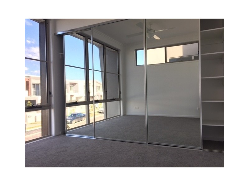 61 Evergreen View, Robina QLD 4226