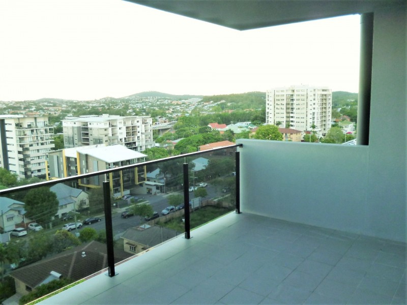 1000/28 Wolseley St, Woolloongabba QLD 4102