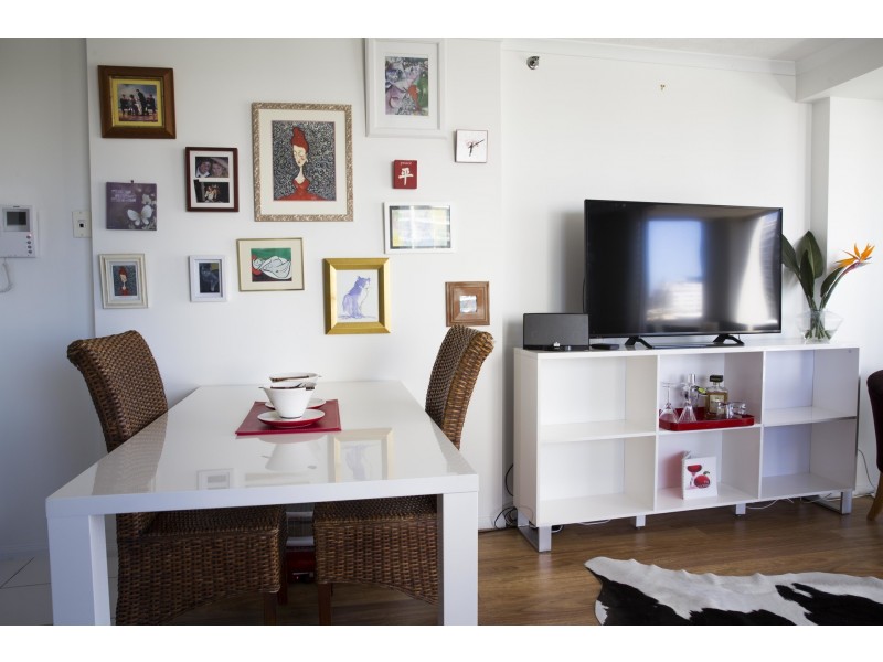 19/2894-2910 Gold Coast Highway, Surfers Paradise QLD 4217