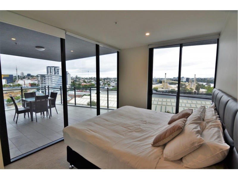 10806/25 Bouquet Street, South Brisbane QLD 4101