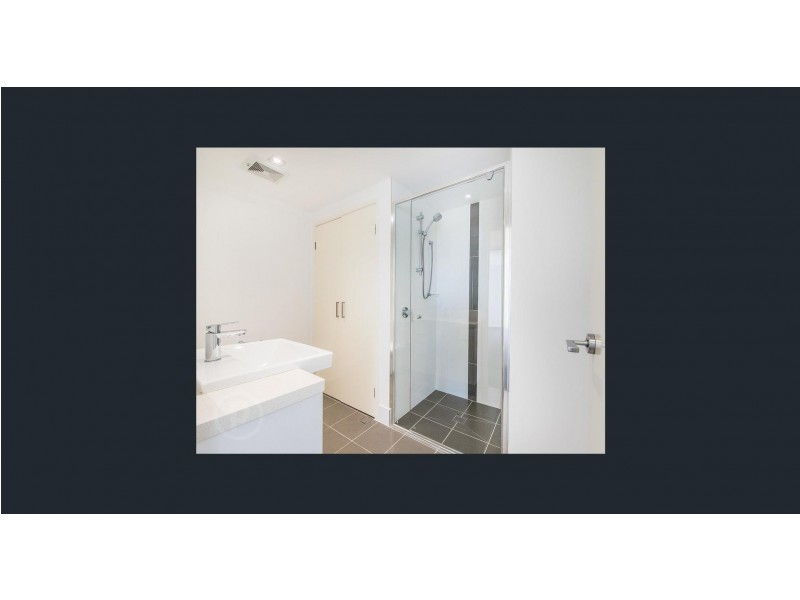 701/159 LOGAN ROAD, Woolloongabba QLD 4102