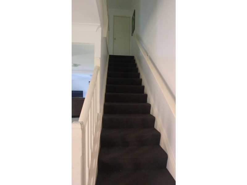 flatmate @ 11 waterford court, Bundall QLD 4217