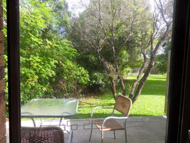 flatmate @ 11 waterford court, Bundall QLD 4217