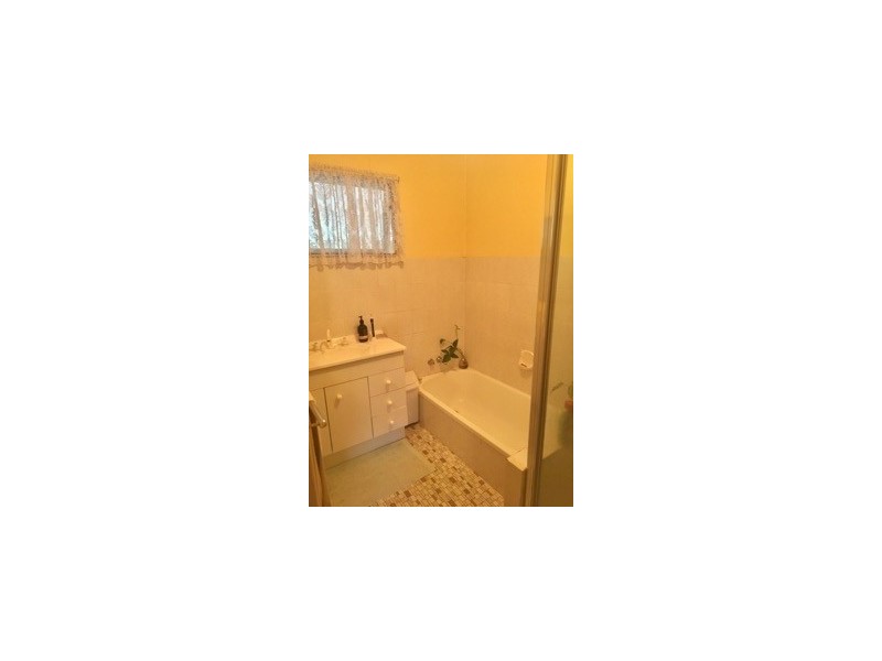 78 Mingera Street, Mansfield QLD 4122