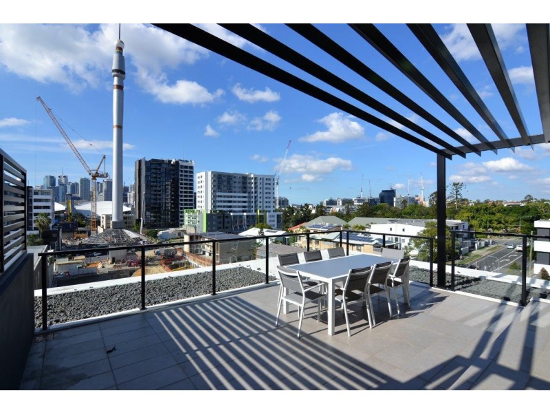 2056/9 Edmondstone street, South Brisbane QLD 4101