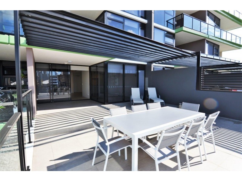 2056/9 Edmondstone street, South Brisbane QLD 4101