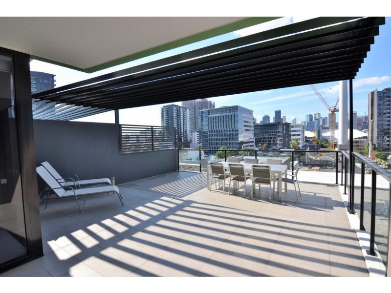 2056/9 Edmondstone street, South Brisbane QLD 4101