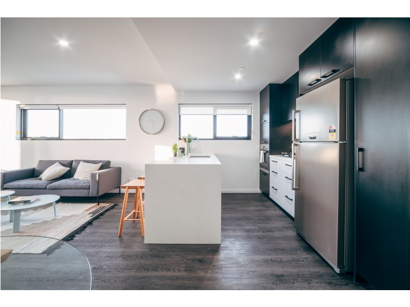 214/28 Wolseley St, Woolloongabba QLD 4102