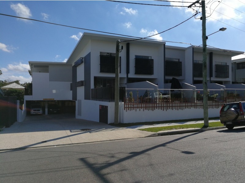 23 Manson Parade, Yeronga QLD 4104