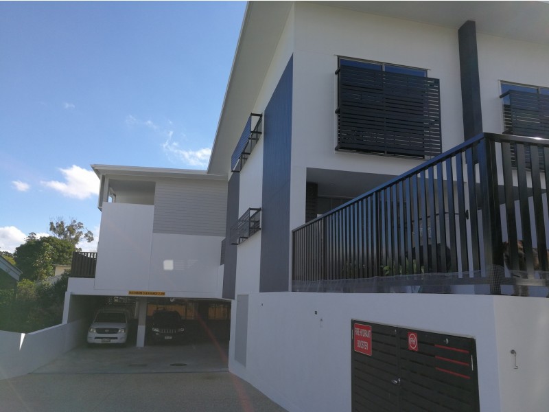 23 Manson Parade, Yeronga QLD 4104