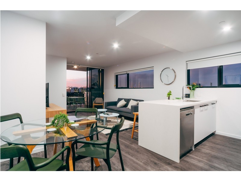 804/28 Wolseley St, Woolloongabba QLD 4102