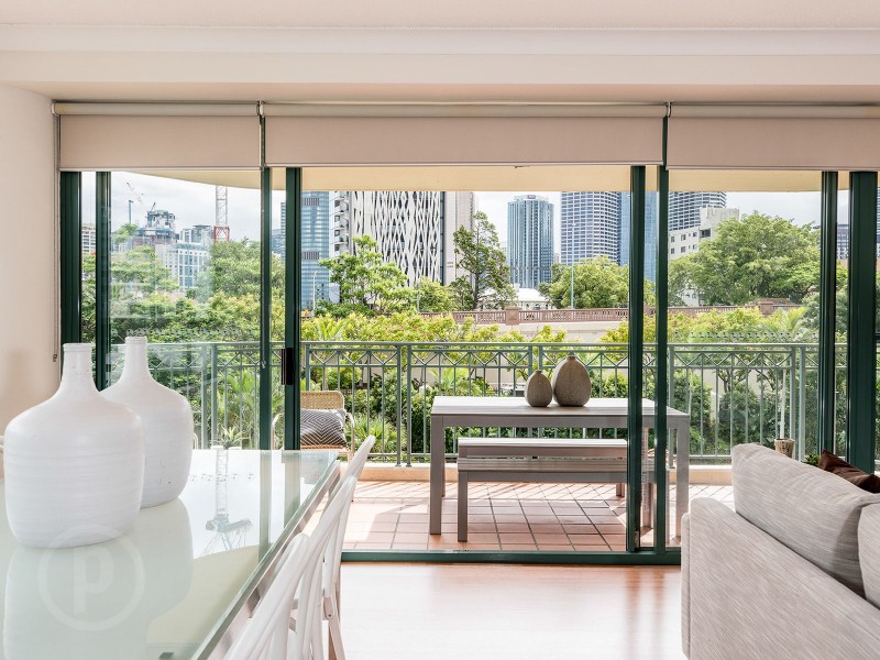 1 GOODWIN STREET, Kangaroo Point QLD 4169