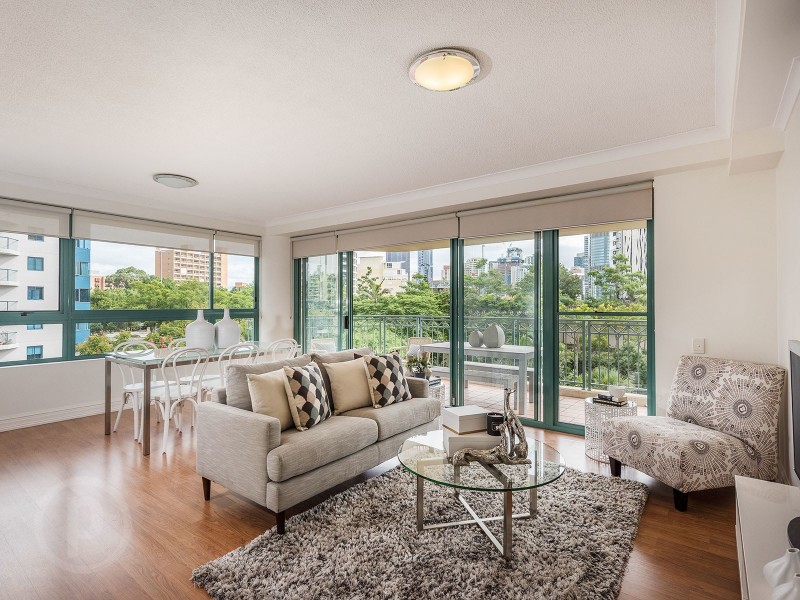 1 GOODWIN STREET, Kangaroo Point QLD 4169