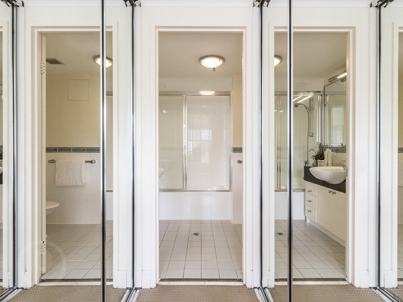 1 GOODWIN STREET, Kangaroo Point QLD 4169