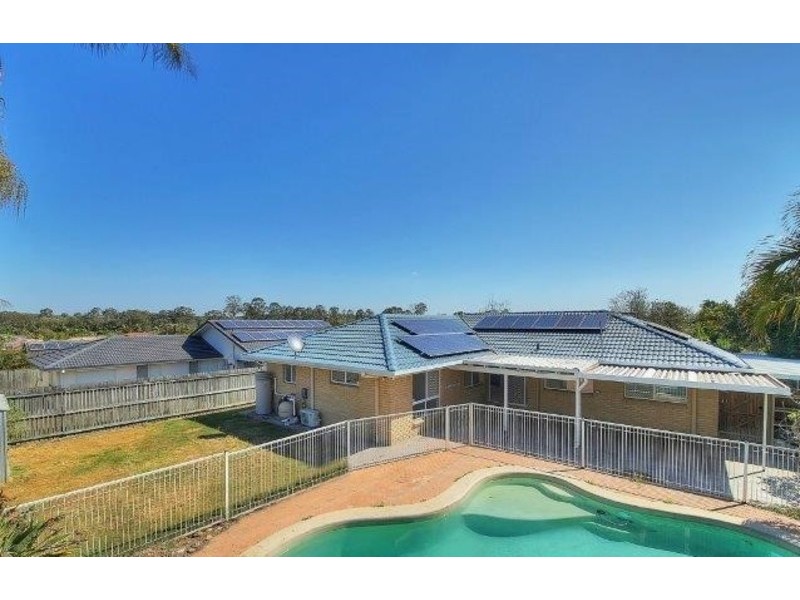 30 Swan lake Crescent, Calamvale QLD 4116