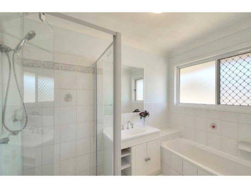 30 Swan lake Crescent, Calamvale QLD 4116
