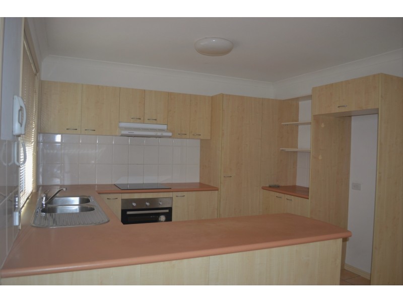 1-15 Santa Isobel Blvd, Pacific Pines QLD 4211