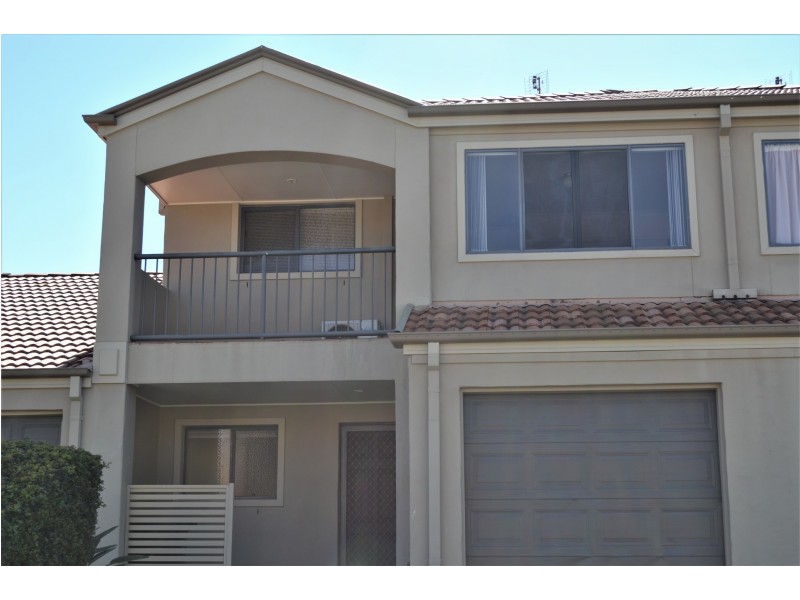 1-15 Santa Isobel Blvd, Pacific Pines QLD 4211