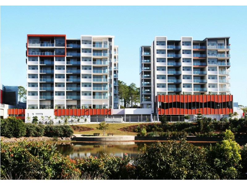 22E/129-133 Laver Dr, Robina QLD 4226