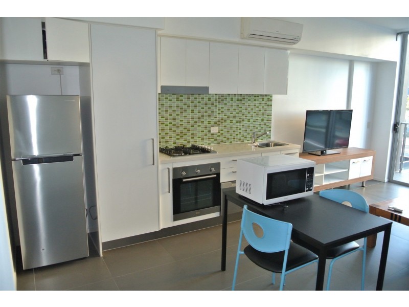 106/159 Logan Road, Woolloongabba QLD 4102