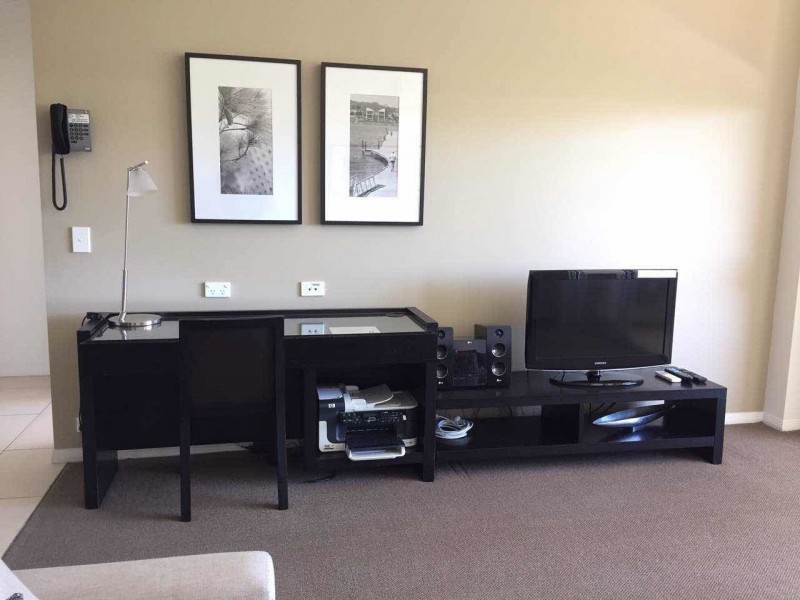 72/19 Lake Street, Varsity Lakes QLD 4227