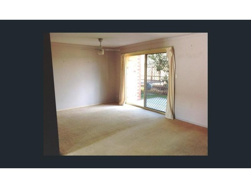 7/2 Brown Street, Labrador QLD 4215