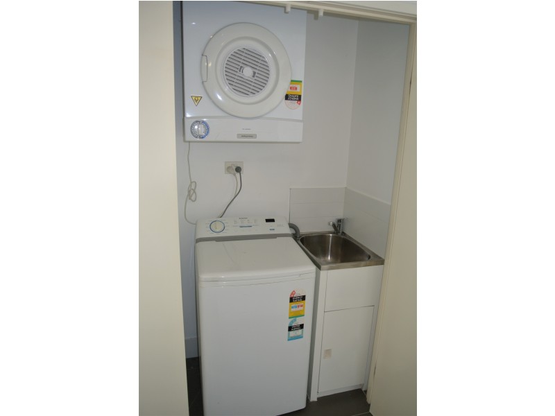 204/159 Logan Road, Woolloongabba QLD 4102