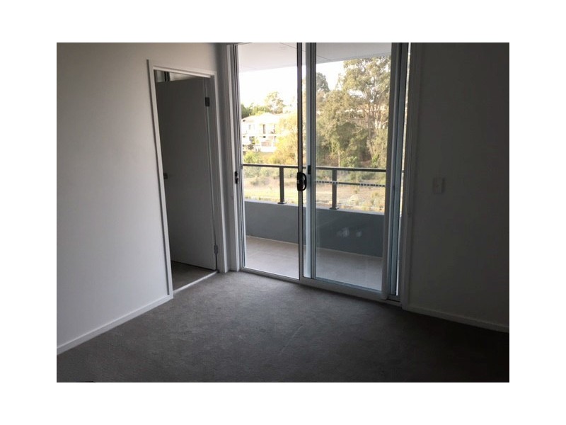 61 Evergreen View, Robina QLD 4226