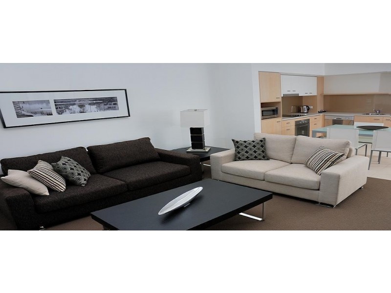 57/19 Lake Street, Varsity Lakes QLD 4227