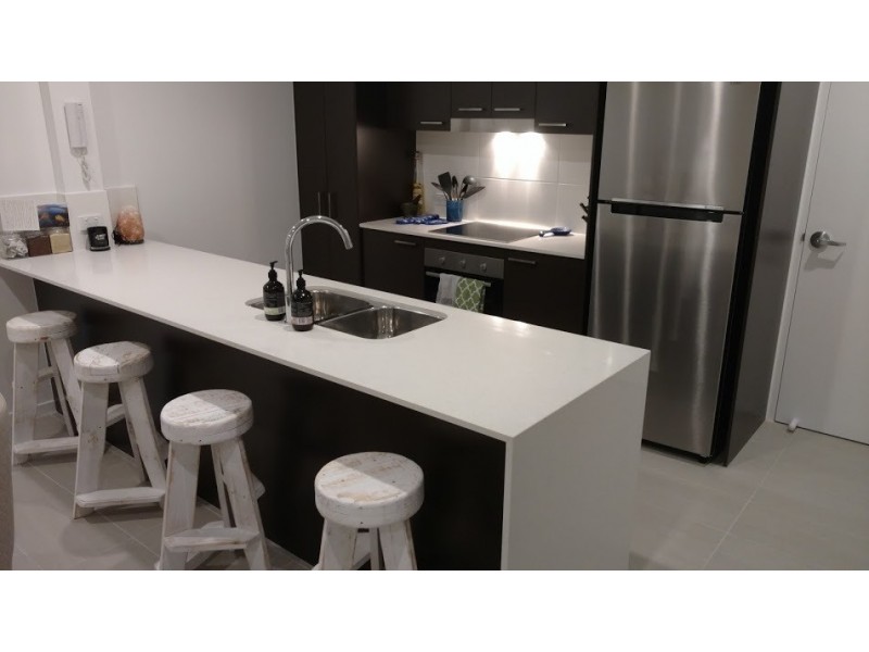 8/127 Grosvenor Street, Morningside QLD 4170