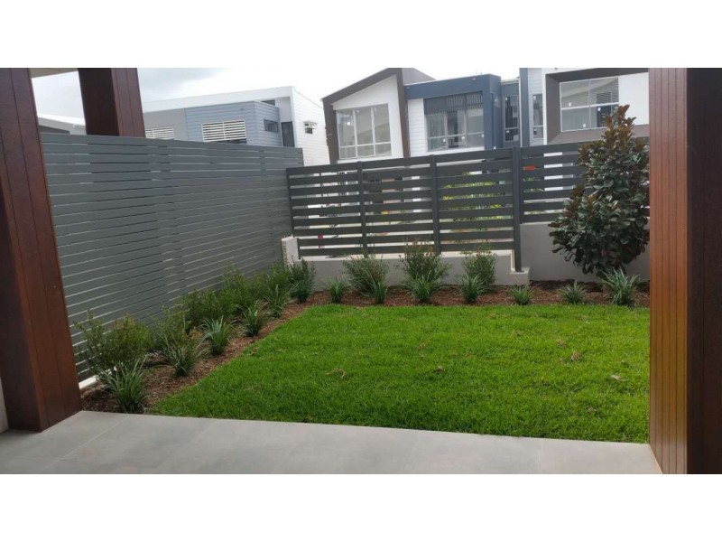 60 Evergreen View, Robina QLD 4226