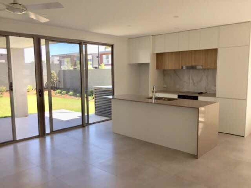 67 Florabella Drive, Robina QLD 4226