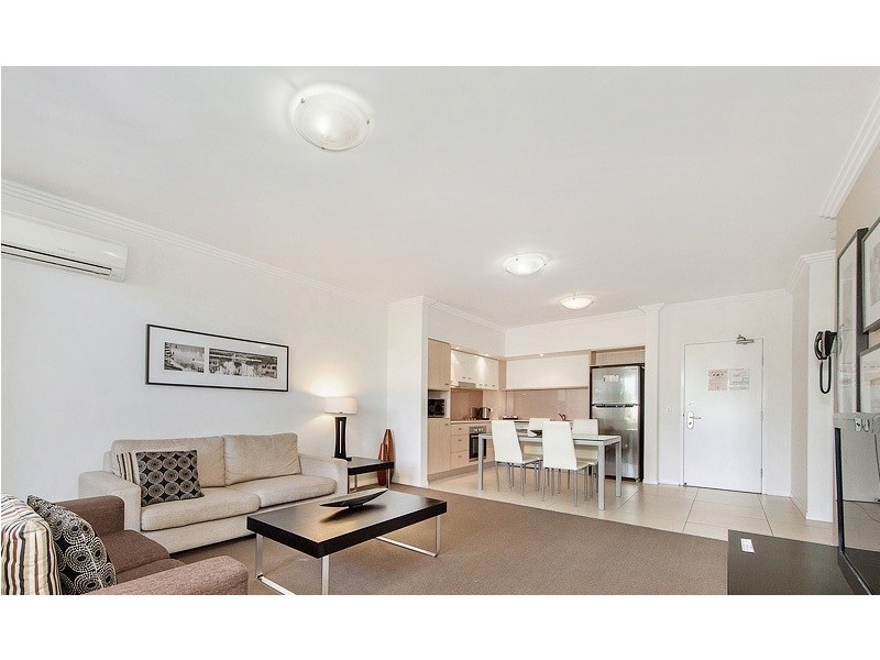 174/1-7 Moores Crescent, Varsity Lakes QLD 4227
