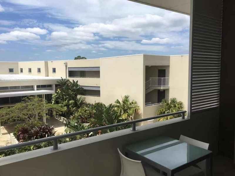 174/1-7 Moores Crescent, Varsity Lakes QLD 4227