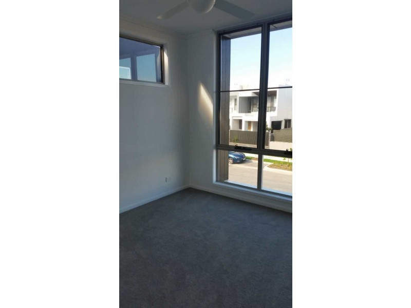 9 Bontanique Terrace, Robina QLD 4226