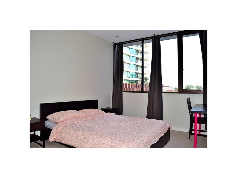 20212/37D Harbour Rd, Hamilton QLD 4007