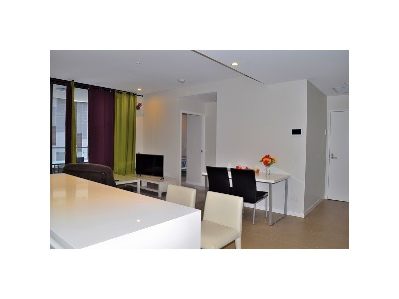 20212/37D Harbour Rd, Hamilton QLD 4007