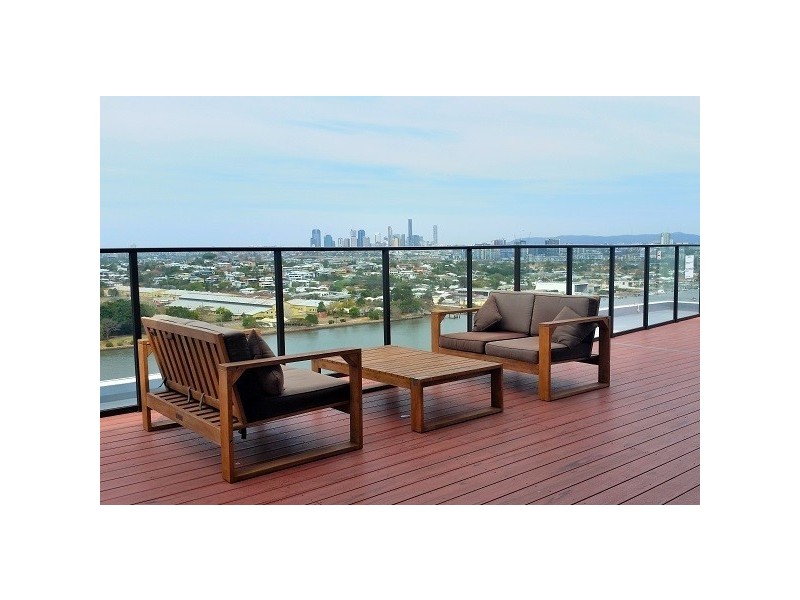 20212/37D Harbour Rd, Hamilton QLD 4007