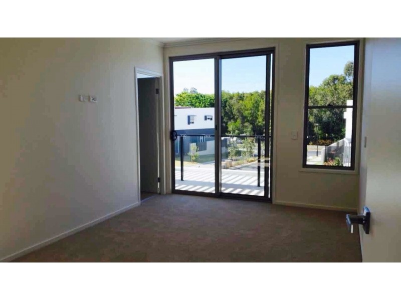 70 Florabella Drive, Robina QLD 4226