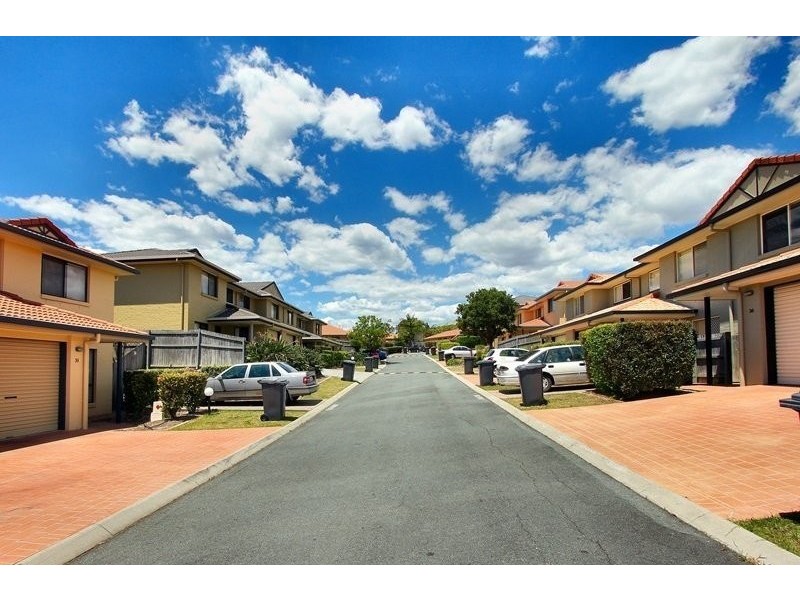 26 Buckingham Place, Eight Mile Plains QLD 4113